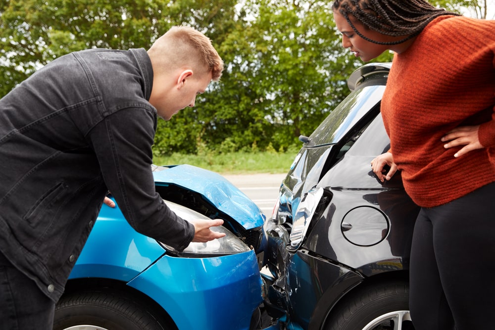 You are currently viewing Understanding Your Legal Options After Car Accidents
